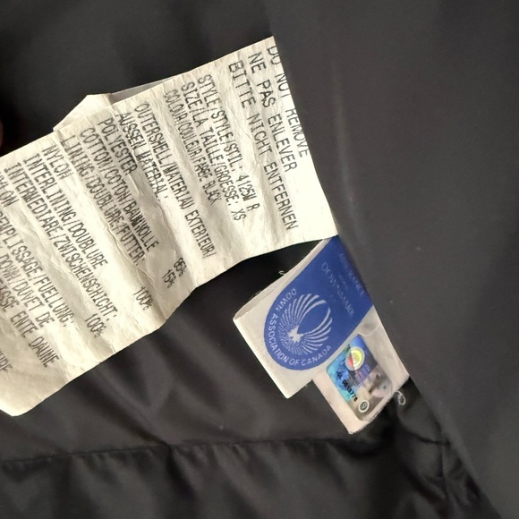 Canada Goose Expedition Down Vest - Black- Men’s XS, (Fits Women Small) - Picture 2 of 5